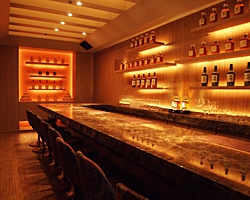 新宿 Whisky Bottle Bar ROSE