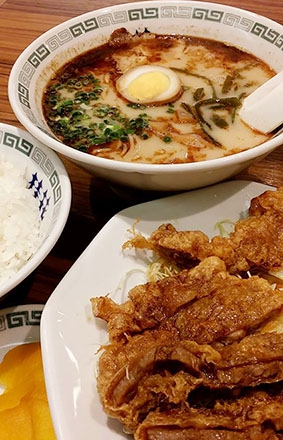 熊本 花畑町 桂花 本店。