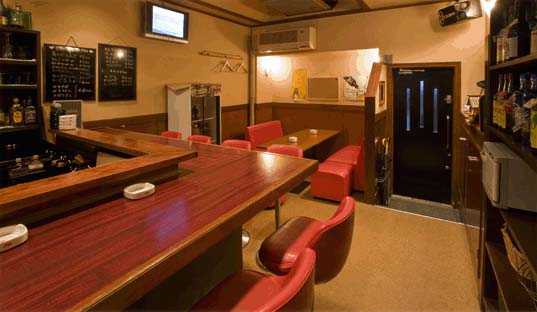 カラオケBar Bamboo （バンブー）