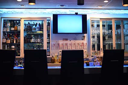 BAR KYANOS