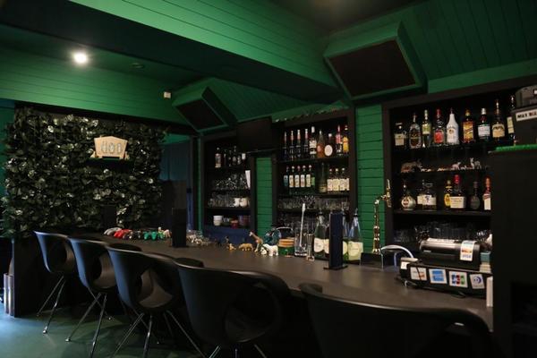 BAR GREEN Zoo