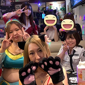 PUB 猫の庭 〜気まぐれな子猫たち〜