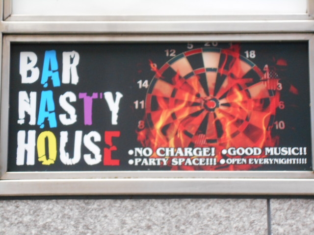 神戸 三宮 BAR NASTY HOUSE