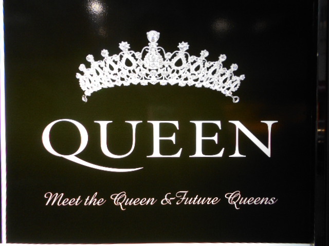 クイーン  QUEEN