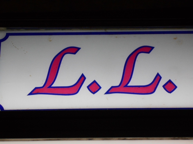 なんば 心斎橋 ダイニングバー L.L.