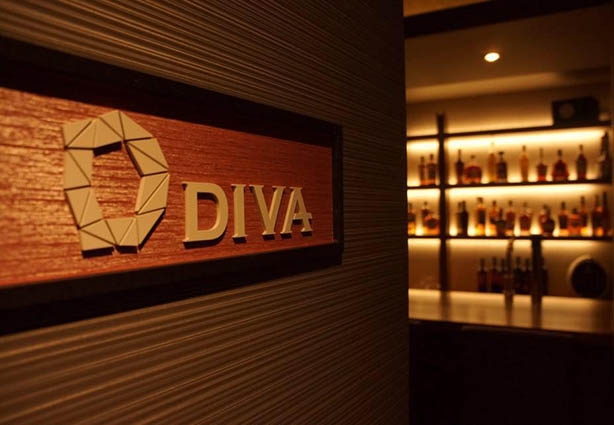神戸 三宮 BAR DIVA