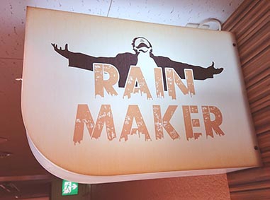 札幌 プロレスバー レインメーカー RAIN MAKER