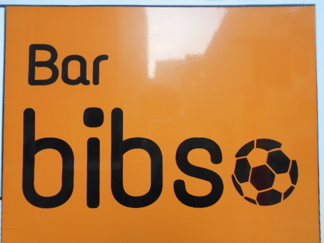 Bar bibs