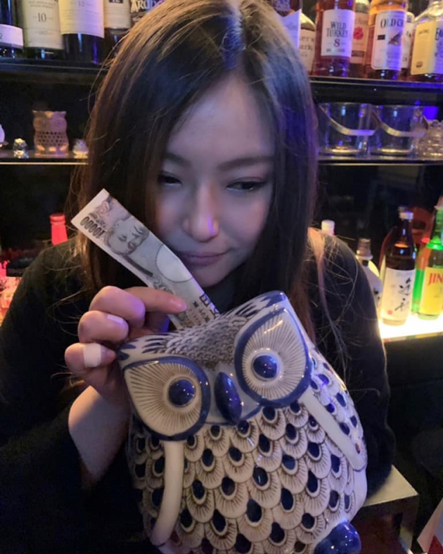 カラオケバー Owl 梟
