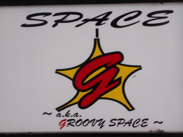 SPACE g