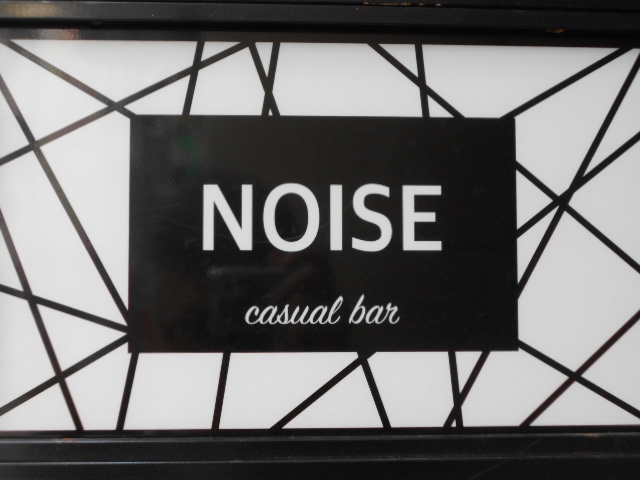 casualbar  NOISE