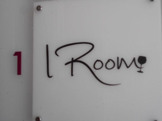 1 Room