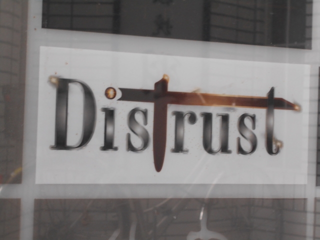 小倉 人狼Bar Distrust ディストラスト
