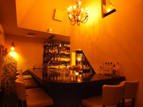 BAR REDROSE (バー レッドローズ)