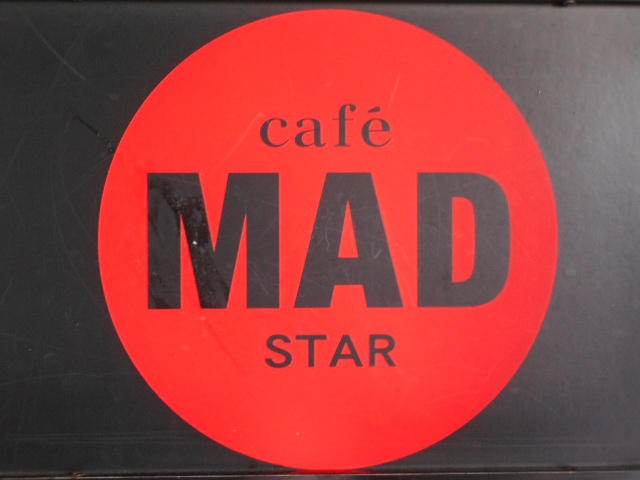 cafe MAD STAR