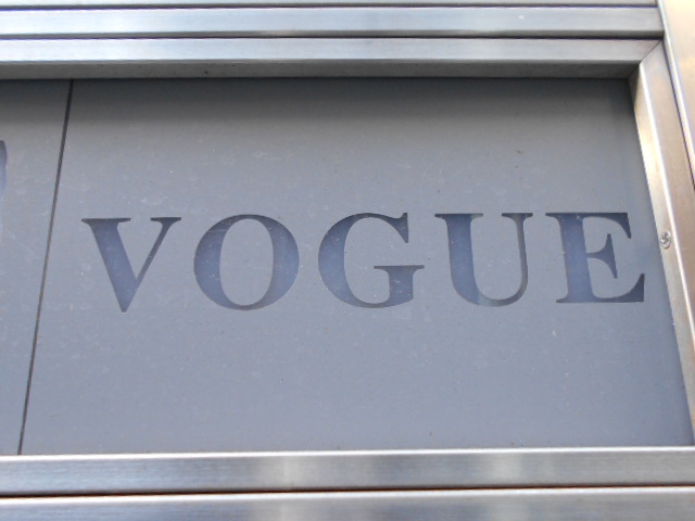 VOGUE - ヴォーグ
