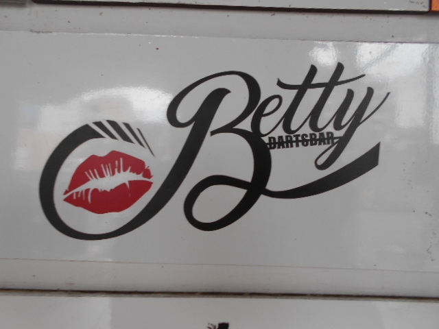 岡山 バー Betty