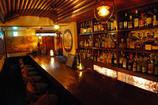 holly BAR