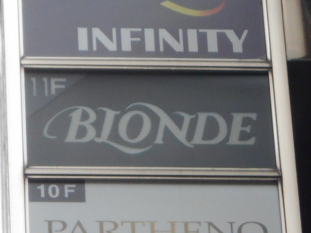 六本木 BLONDE