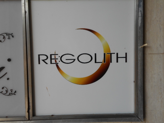 レ・ゴリス  RE:GOLITH