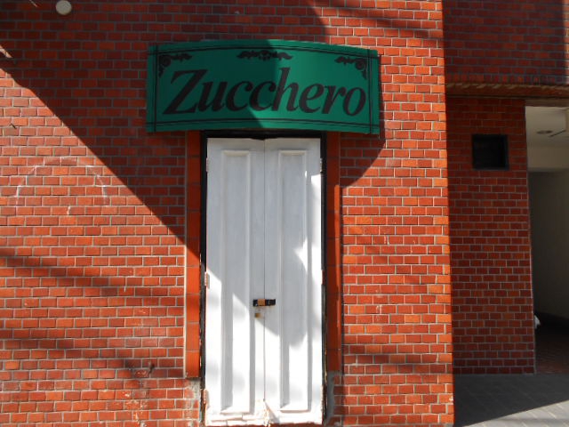 関内 スナック Zucchero