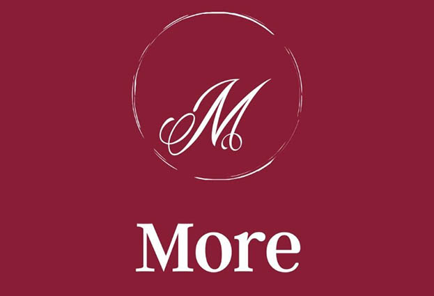 カラオケスナック More