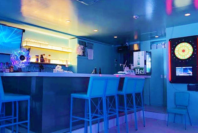 なんば スナック BLUE BOX（ブルーボックス）