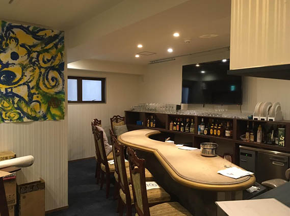 那覇 バー 織瑠