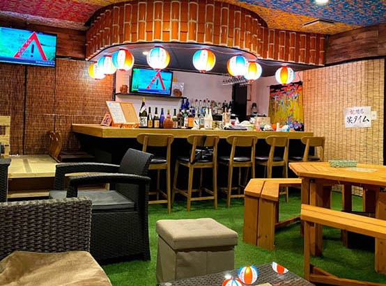 沖縄 那覇 カラオケバー 笑タイム