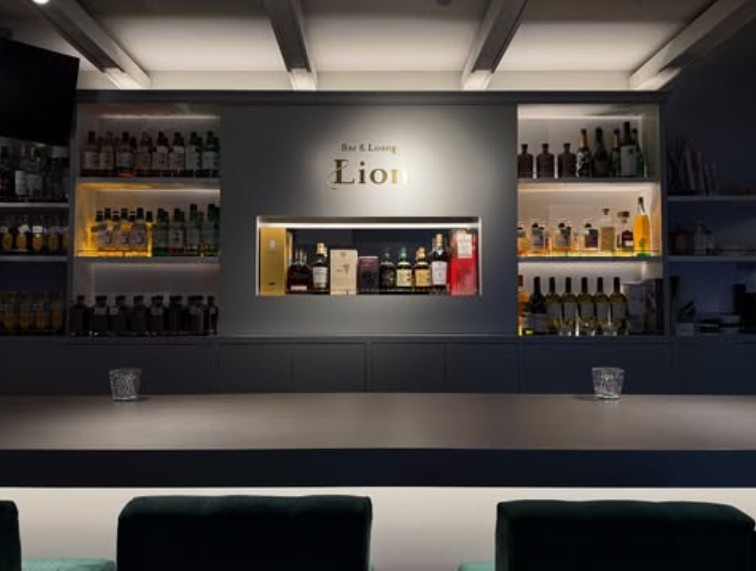和歌山 Bar & Lounge Lion