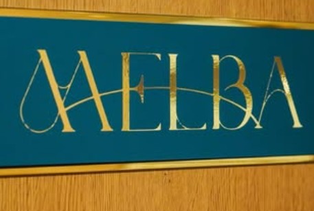北新地 LOUNGE MeLba
