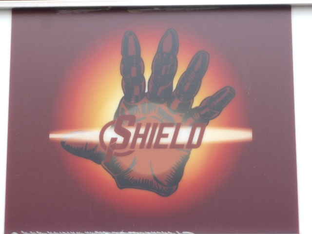 神戸 三宮 バー シールド SHIELD