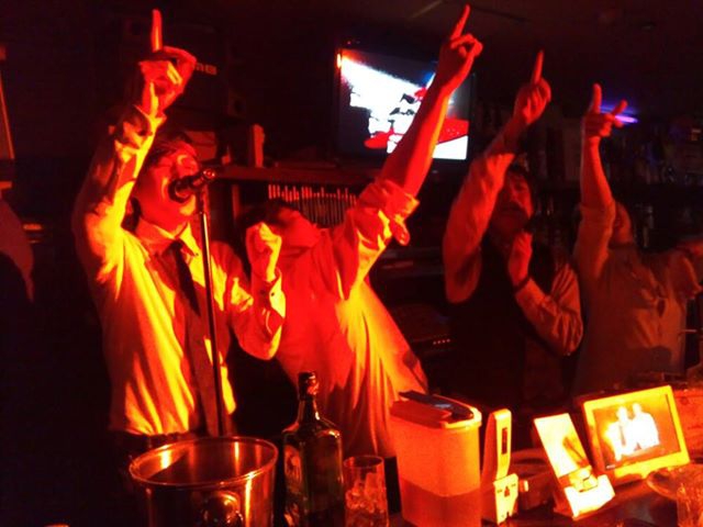 カラオケBAR ＺＩＰ（ジップ）