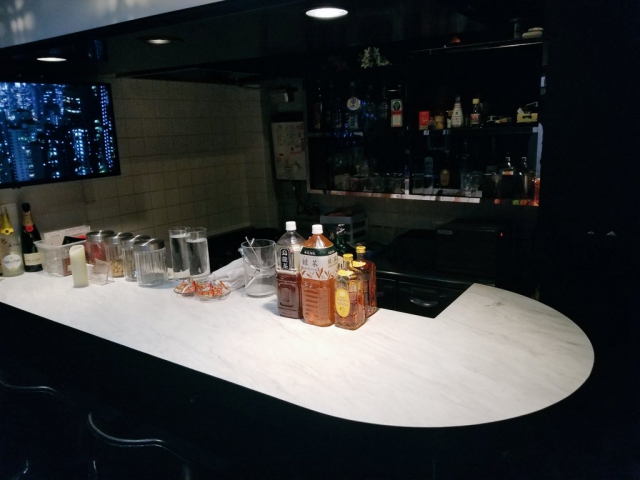 Barぽえっ!?