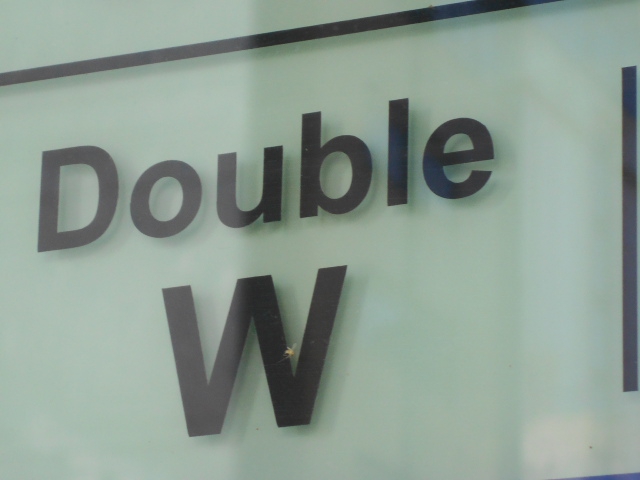 すすきの スナック ダブル Double W