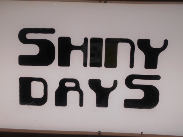 SHINY DAYS