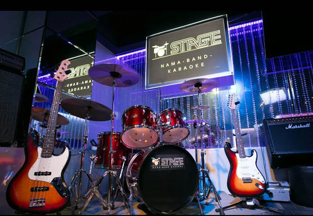 新宿 歌舞伎町 生バンドカラオケ STAGE ～ステージ～