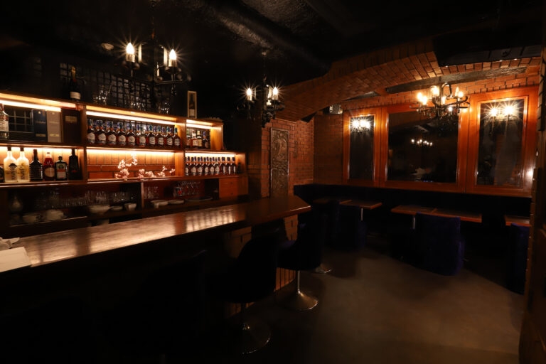 新宿 歌舞伎町 スナック Bar るーじゅ