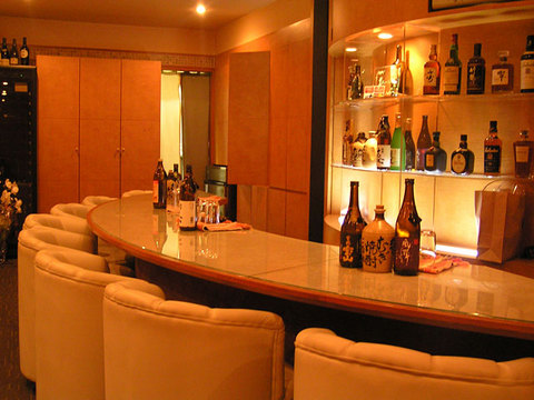 岡山 ラウンジ ハーラン