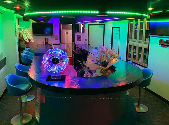 国分寺 フィリピンバー メインスター