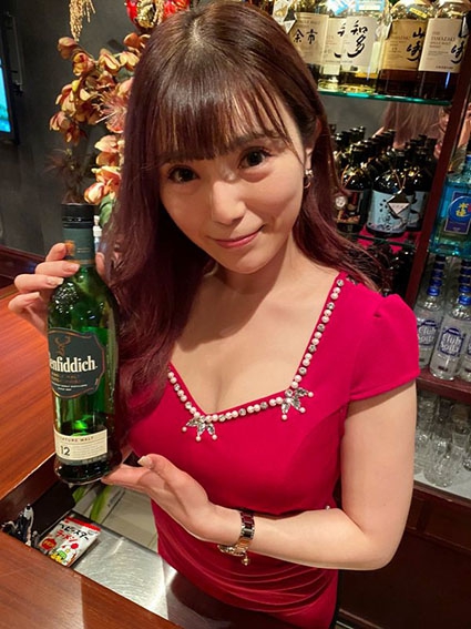 うちの看板娘 今日香ちゃん スナック 銀座 睦月 新型コロナ感染対策店 スナックガイド 東京版 全国スナック パブ情報サイト うちの看板娘 今日香ちゃん スナック 銀座 睦月 新型コロナ感染対策店 スナックガイド 東京版 全国スナック パブ情報サイト
