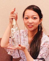 星乃ゆり